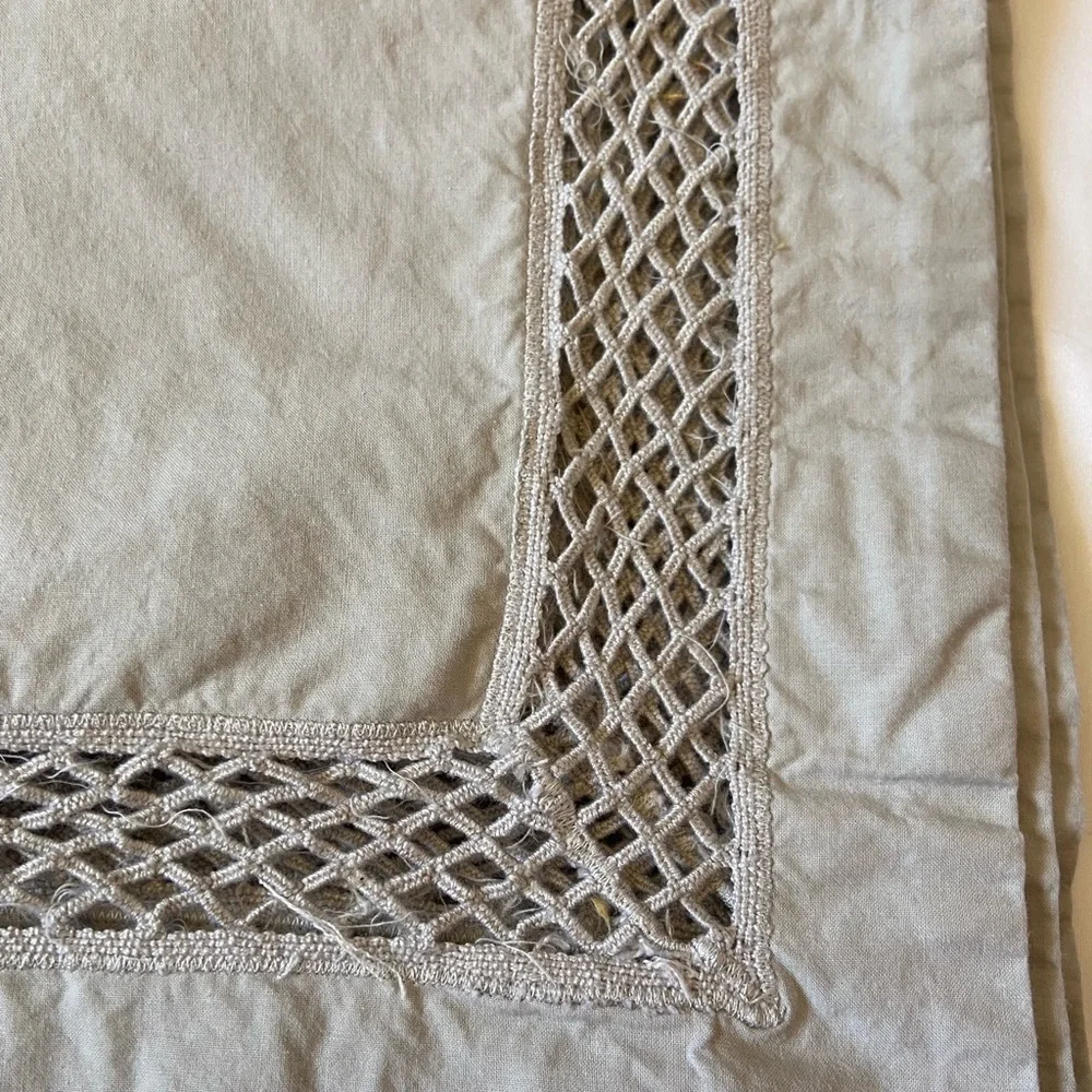 (1) Restoration Hardware pillow sham